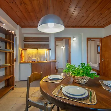 Bella Mare Tsilivi Villas Ξενοδοχείο με διαμερίσματα 3*