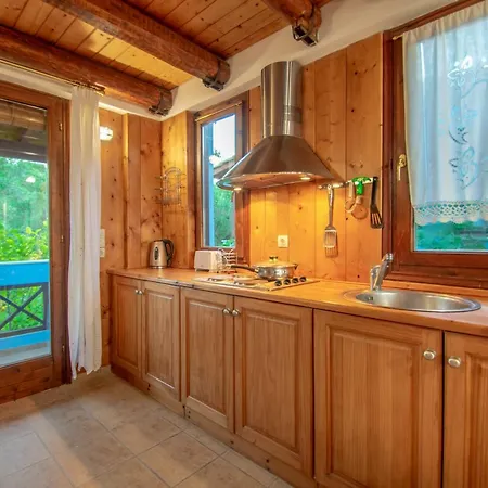 Bella Mare Tsilivi Villas