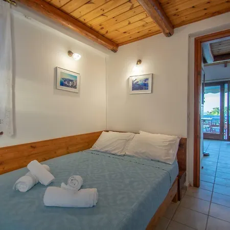 Bella Mare Tsilivi Villas